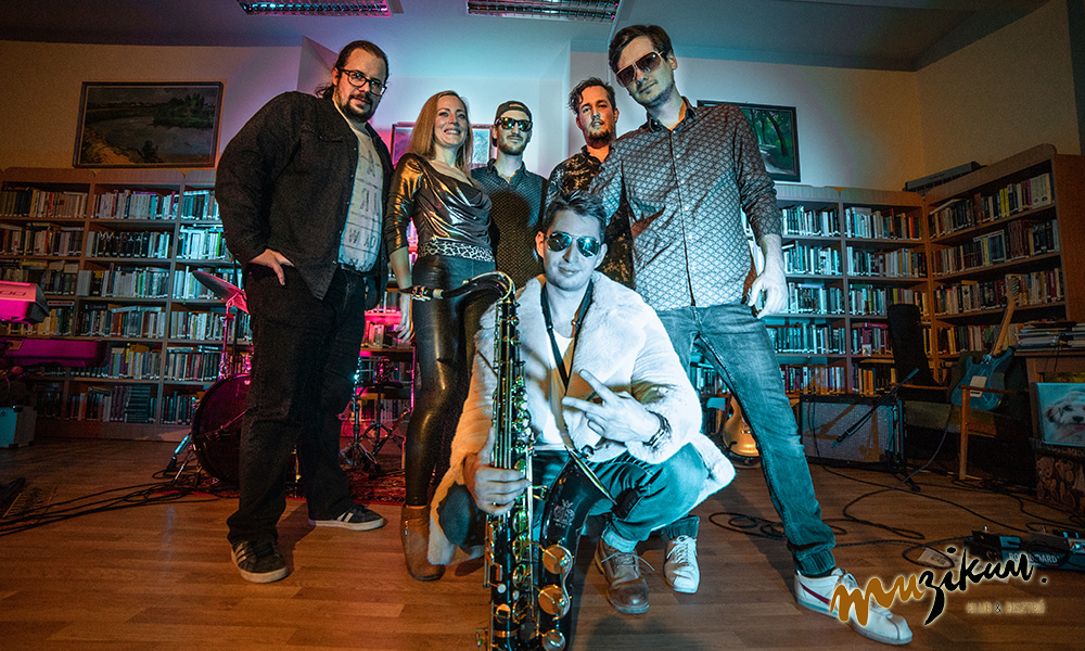 Tixa // Mayfly • Buda Funkin' Pest @ Muzikum
