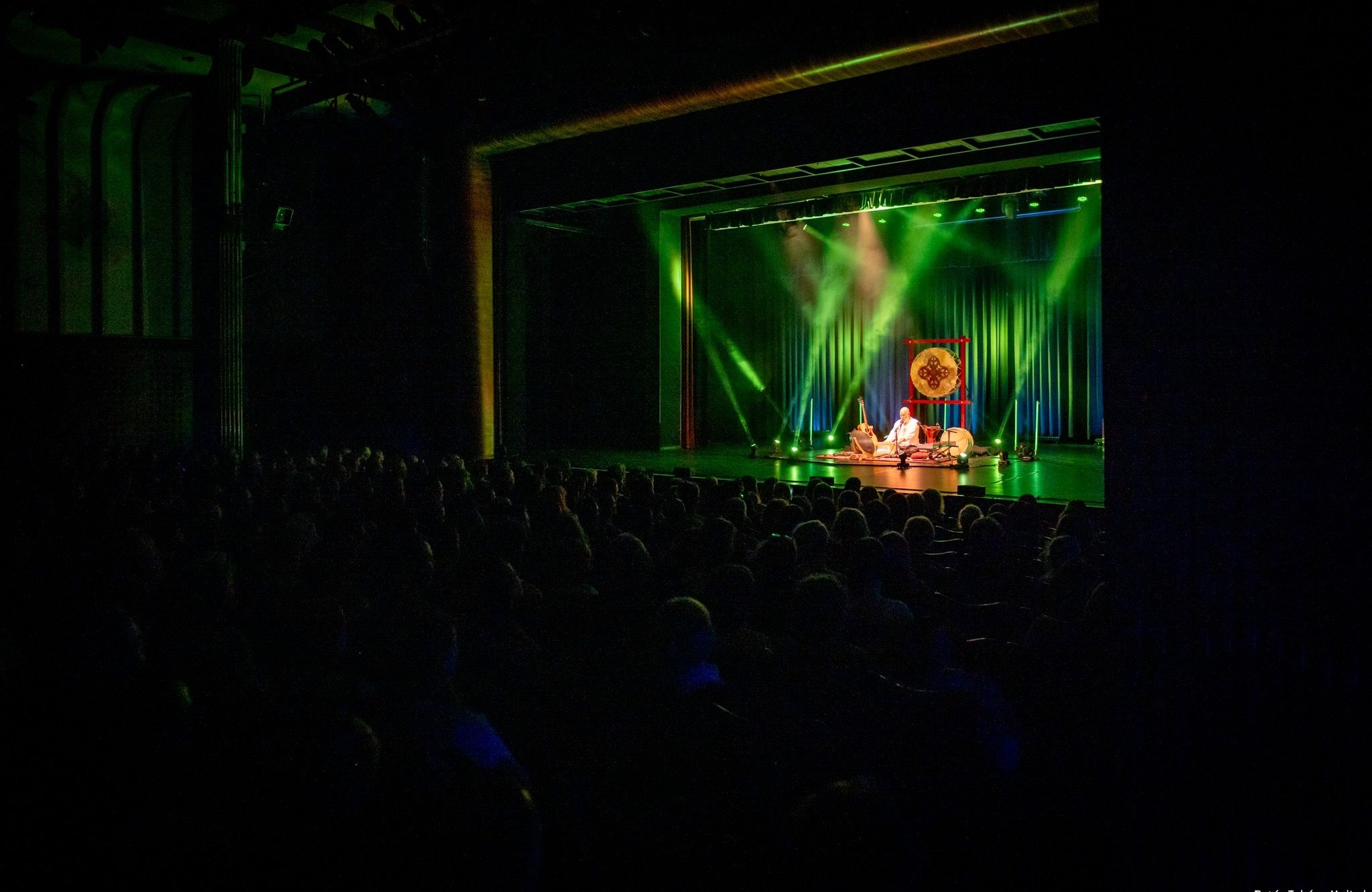 Imagem da fonte — Karma Pema Dorje - Pécs - Tibeti Torokénekes és Énekelt Mantrakoncert